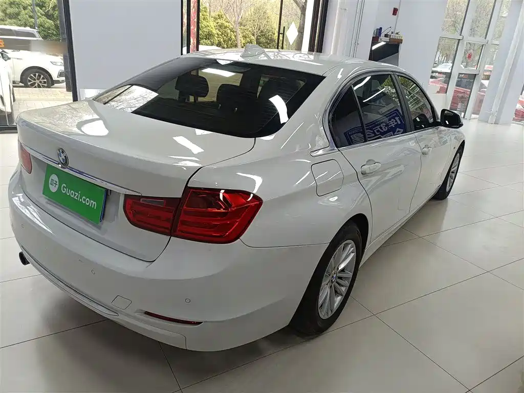 BMW 3 Series 2015 320Li Super Joy Fashion фото 5