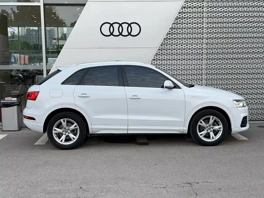 Audi Q3 2017 35 TFSI Fashion фото 3