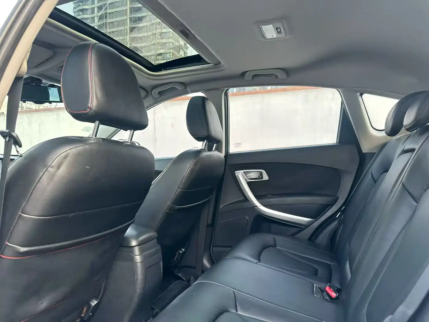 Besturn X80 2014 2015 2.0L Automatic Comfort