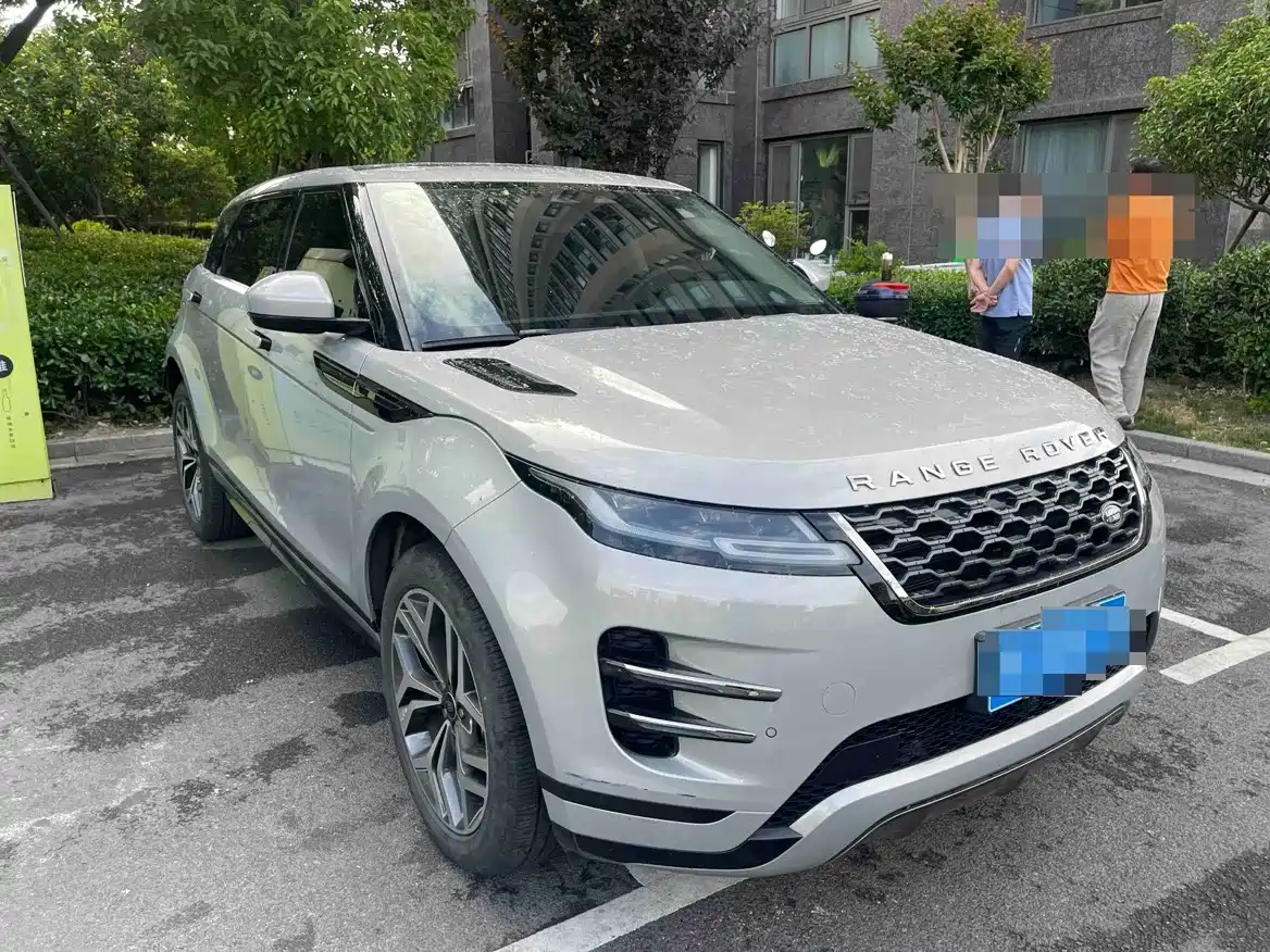 Land Rover Range Rover Evoque 2022 Range Rover Evoque L 249PS R-Dynamic Luxury Edition фото 3