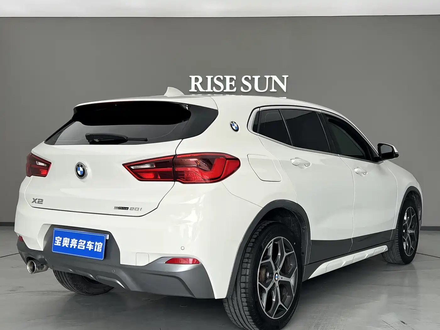 BMW X2 (Import) 2019 sDrive20i M Off-Road Package China VI фото 6