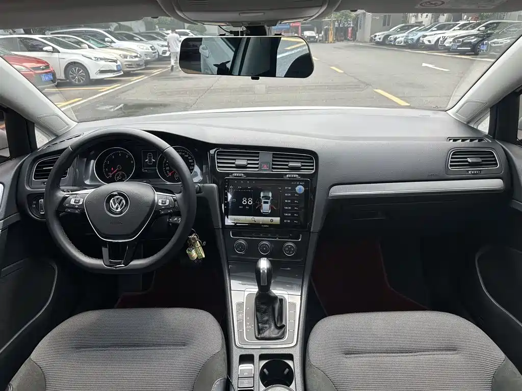 Volkswagen Golf 2019 280TSI DSG Comfort (China V) фото 11