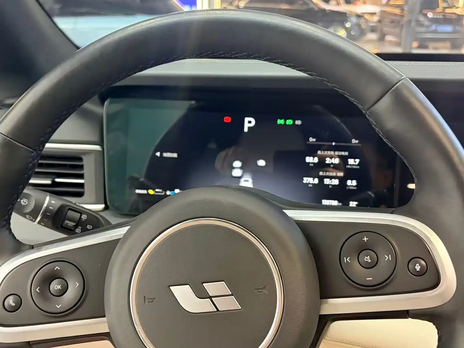 Фото 9 - Li Auto Li ONE