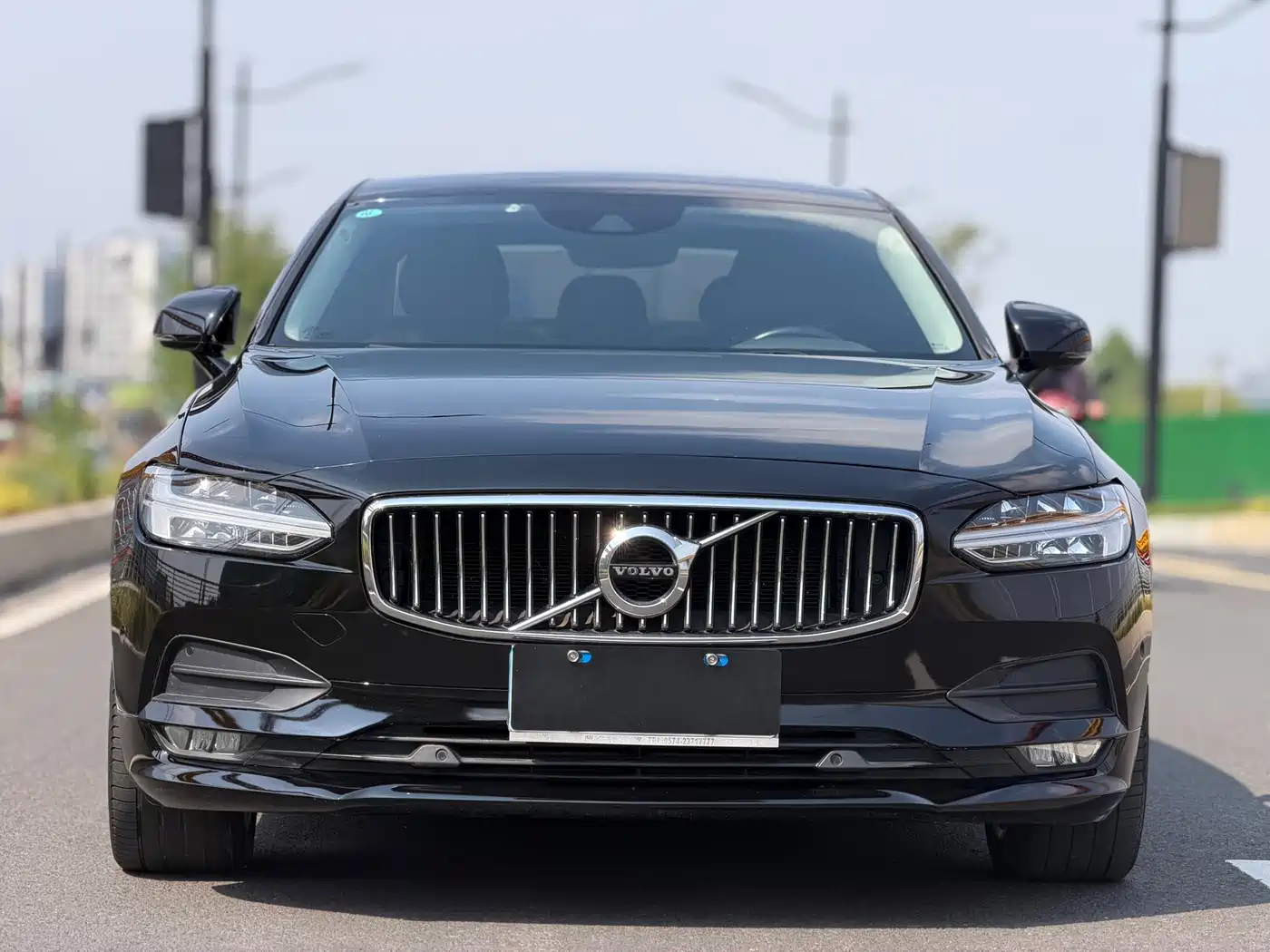 Volvo S90 2018 T4 Inscription Edition фото 2