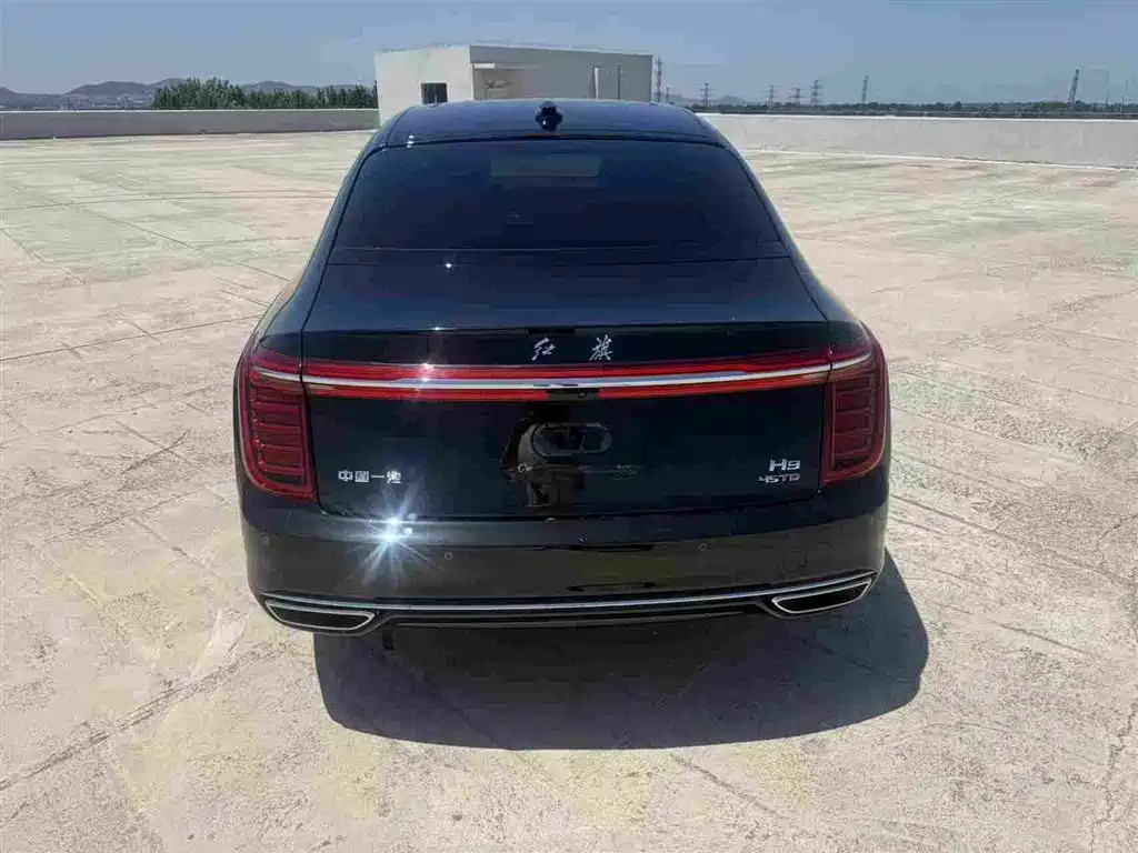 Hongqi H9 2022 2.0T Smart Connect Flag Enjoy Edition фото 8