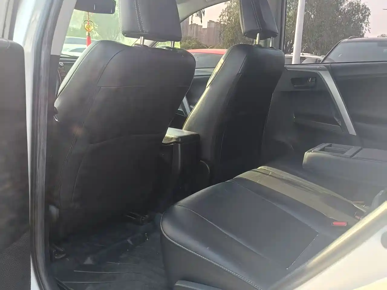 Toyota RAV4 Rongfang 2018 2.5L Automatic 4WD Elite i Edition фото 6
