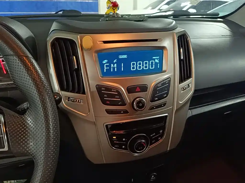Haval H1 2016 Red Label 1.5L AMT Comfort фото 13