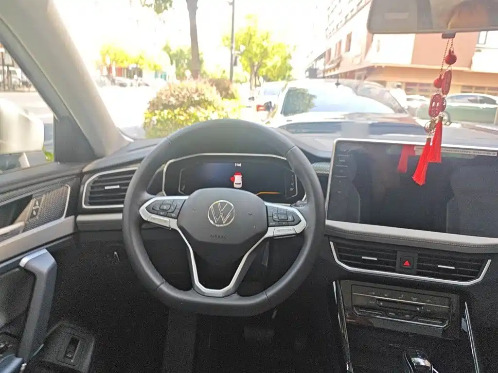 Volkswagen Tayron 2025 2025 Shared Joy 330TSI