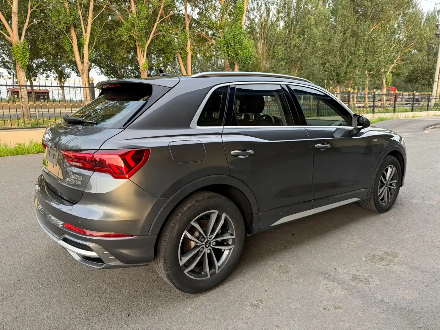  Audi Audi Q3 2022 35 TFSI Progressive Dynamic 6