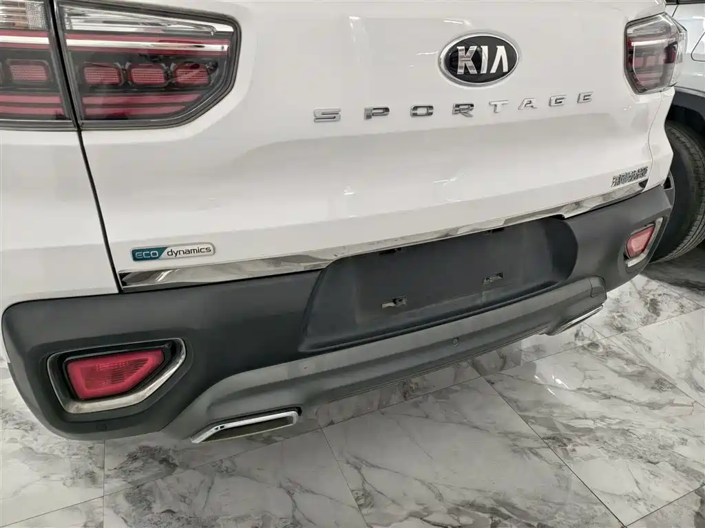 Kia Sportage 2019 2.0L Automatic Smart Luxury Edition фото 15