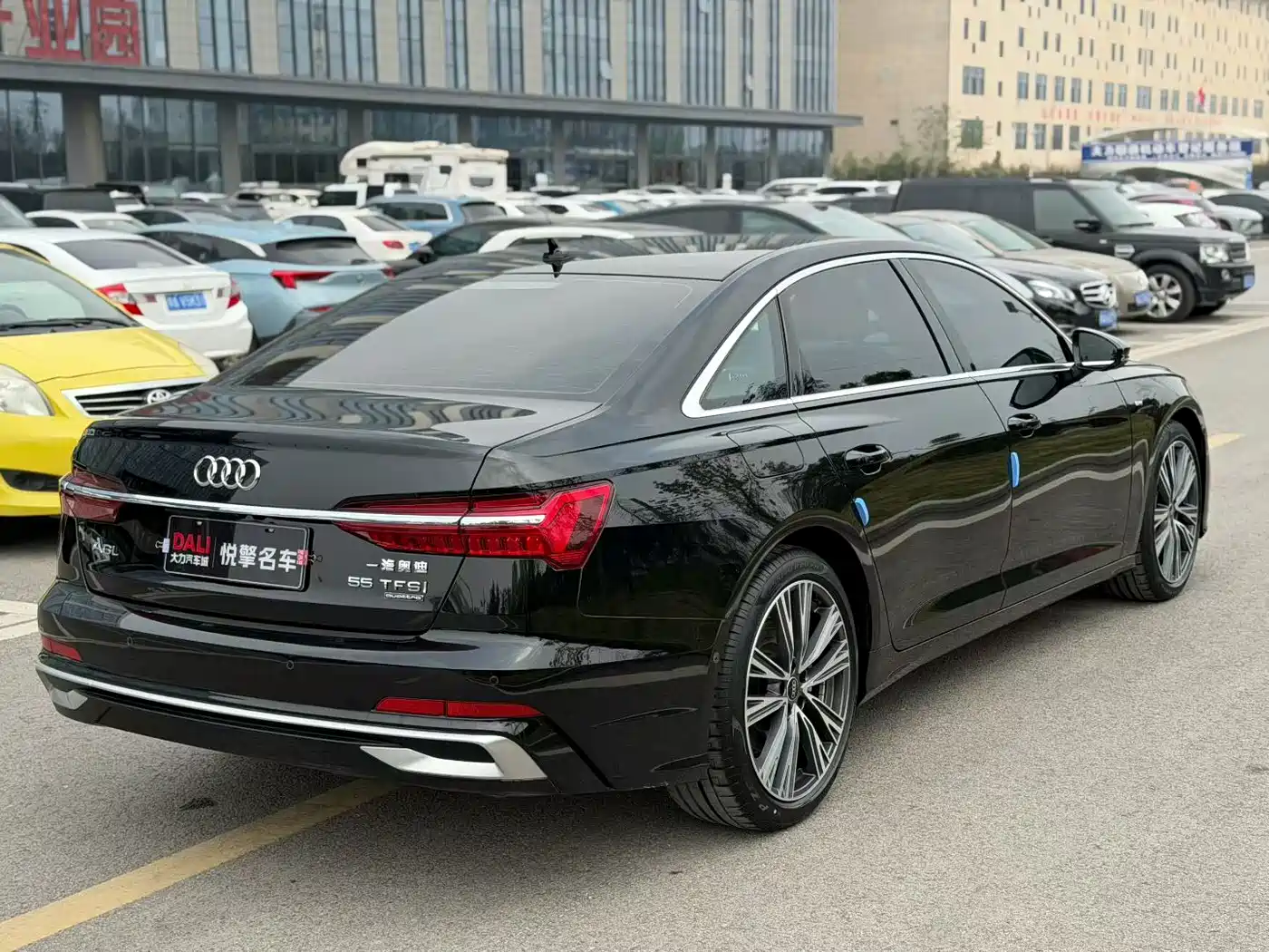 Audi A6L 2024 55 TFSI quattro Exclusive Dynamic фото 9