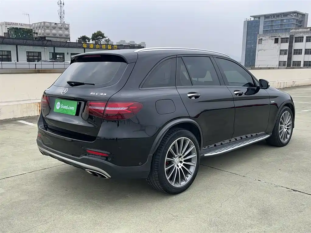 Mercedes-Benz GLC AMG 2017 AMG GLC 43 4MATIC фото 23