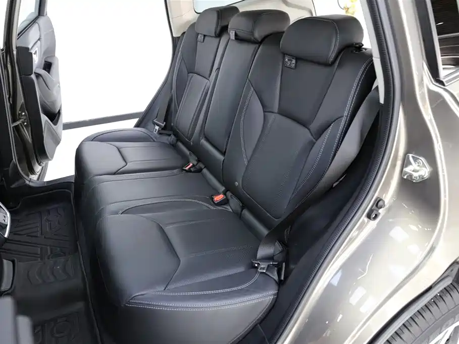 Subaru Forester 2021 2.0i Luxury Edition with EyeSight фото 8