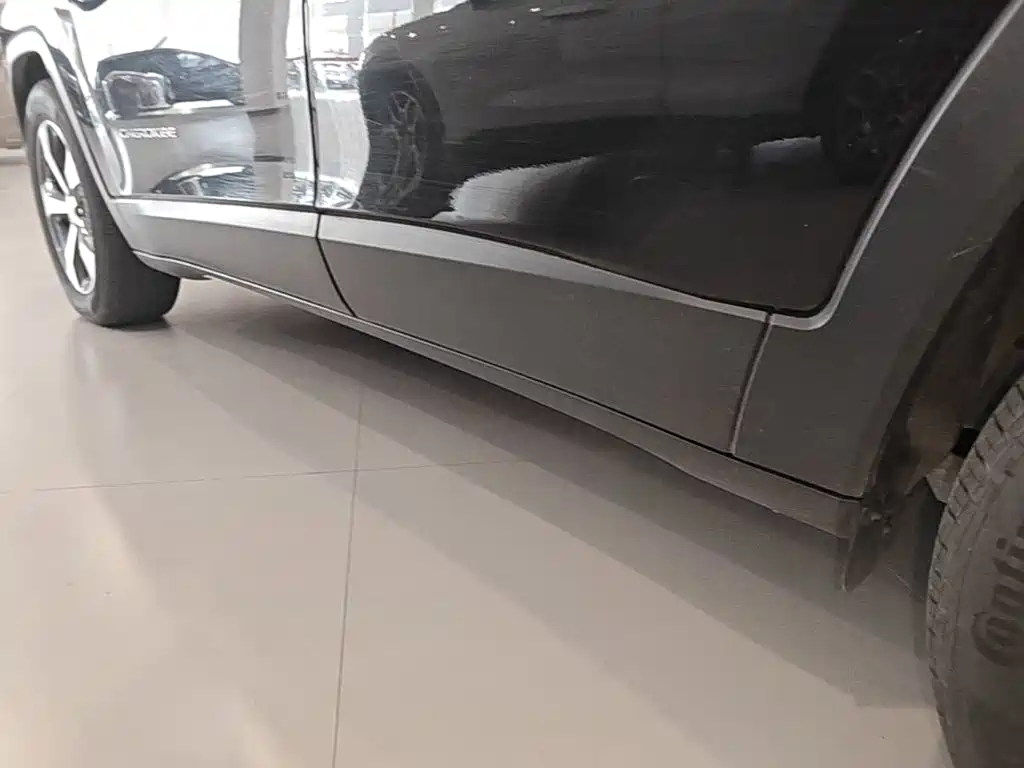 Jeep Cherokee 2021 2020 2.0T 2WD Leading Edition