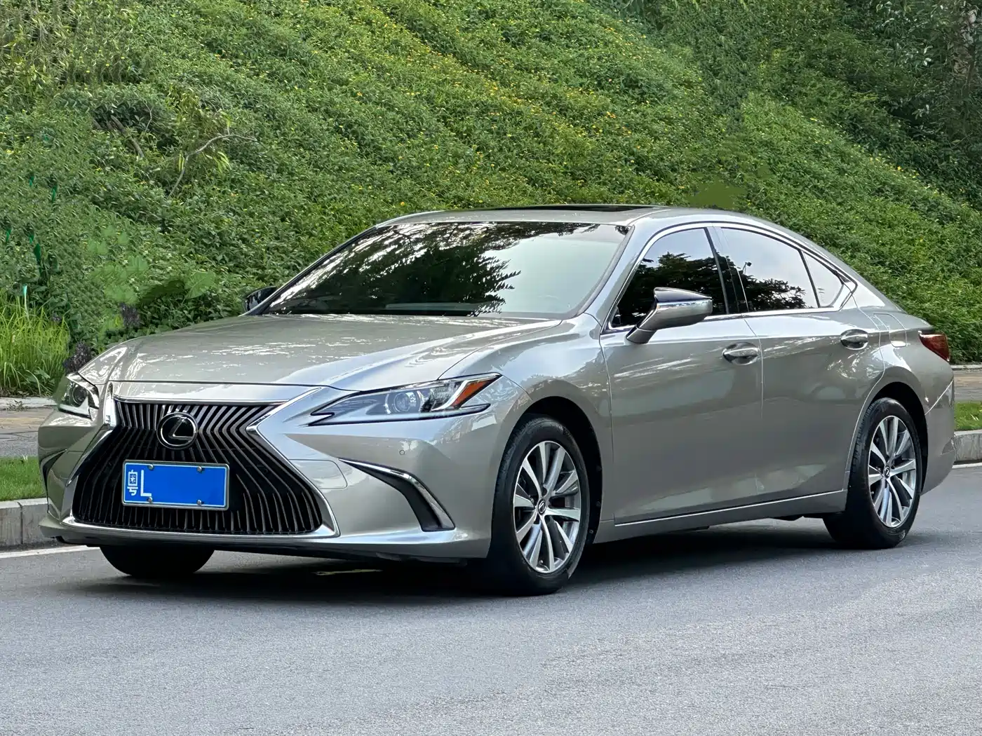 Lexus ES 2020 200 Excellence