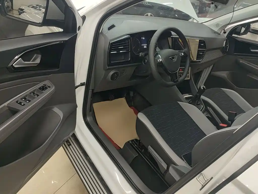 Jetta VS5 2020 2019 280TSI Manual Progressive Edition