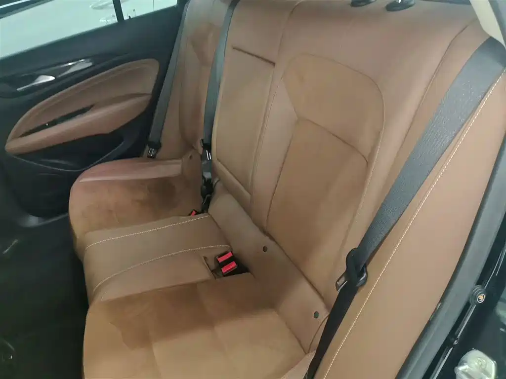 Buick Regal 2019 20T Elite China VI фото 13