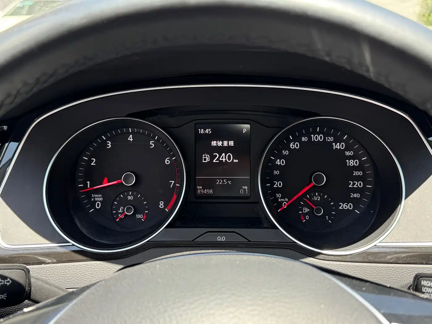 Volkswagen Magotan 2018 330TSI DSG Luxury фото 10
