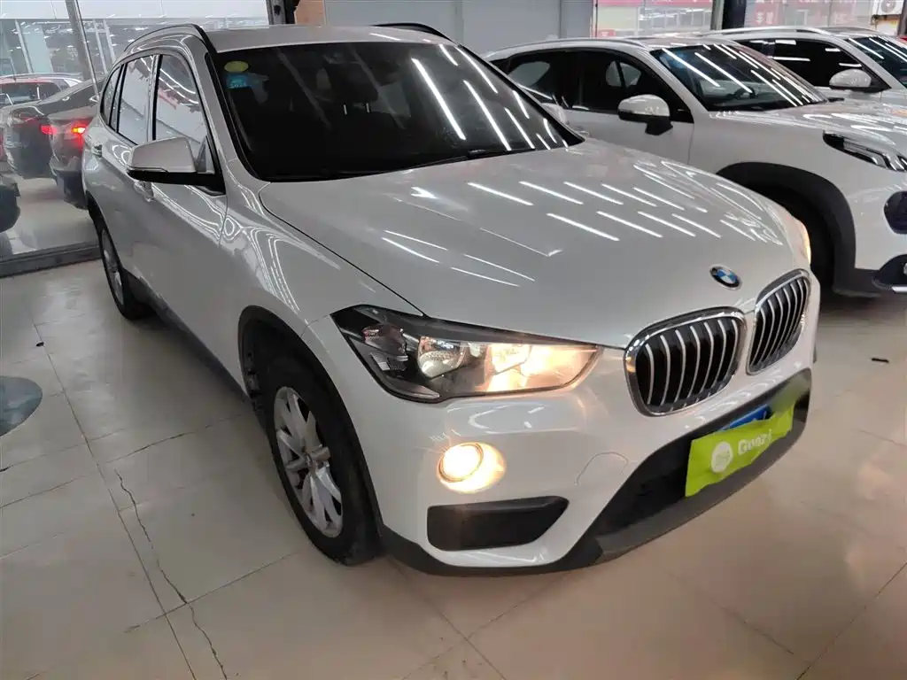BMW X1 2019 sDrive18Li Fashion Model фото 22