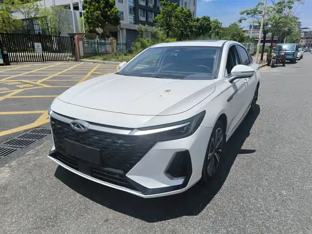 Chery Arrizo 8 1.6T DCT, Стиль