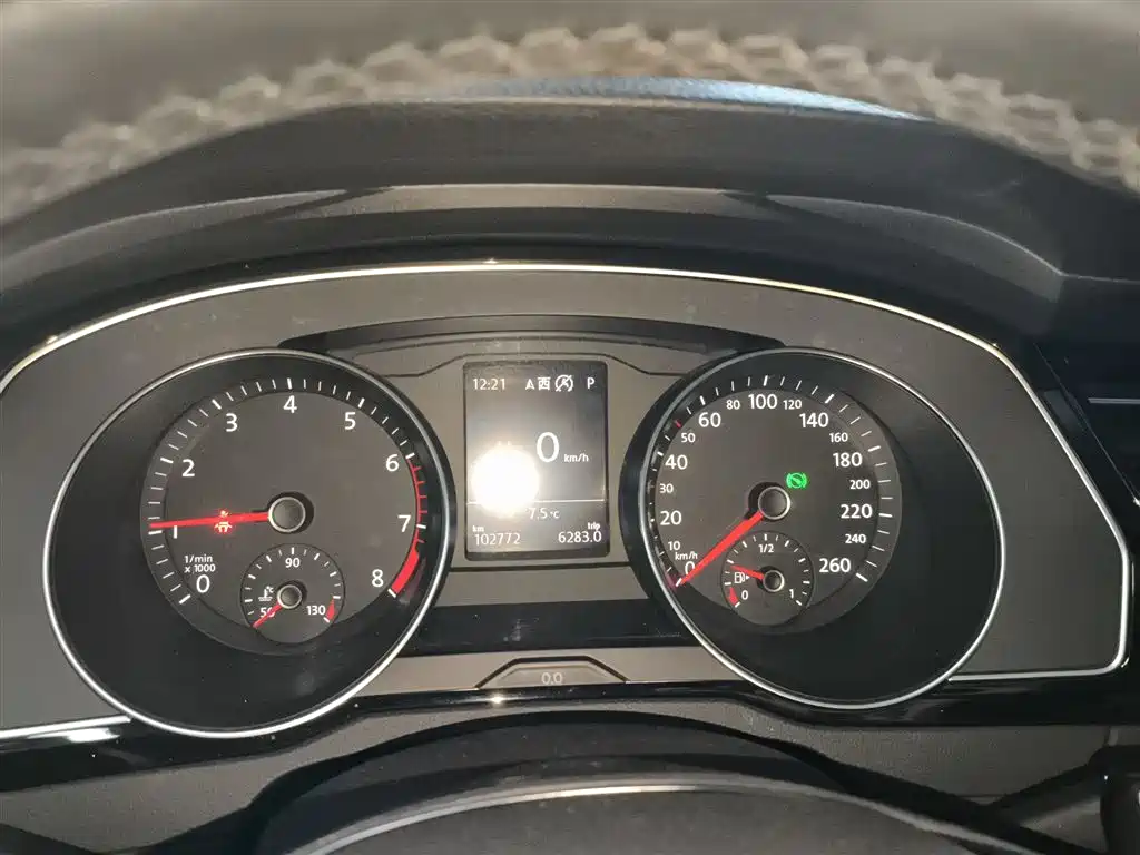 Volkswagen Magotan 2019 330TSI DSG Luxury Class China VI фото 12