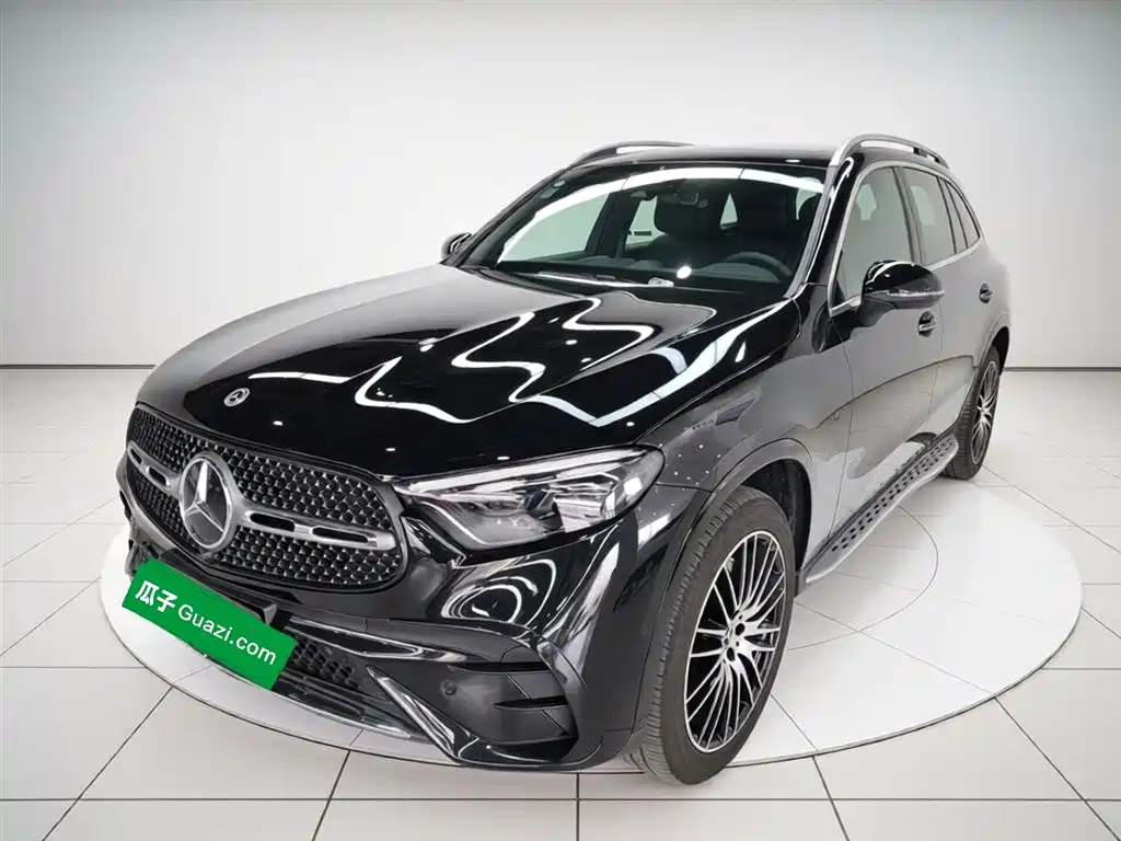 Mercedes-Benz GLC 2023 GLC 300 L 4MATIC Luxury 5-Seater фото 2