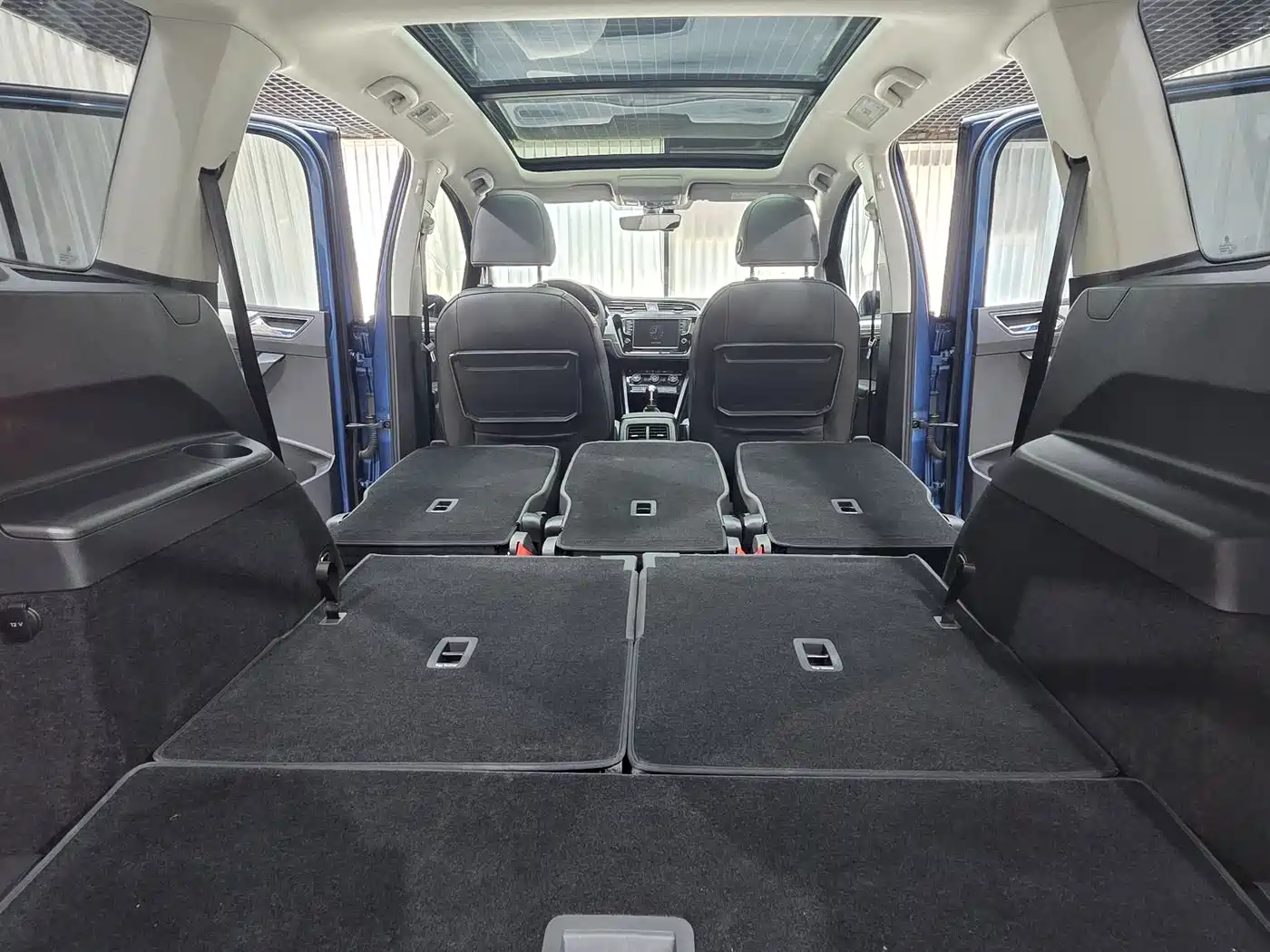 Volkswagen Touran 2018 Touran L 280TSI DSG Comfort 7-seater China V фото 9