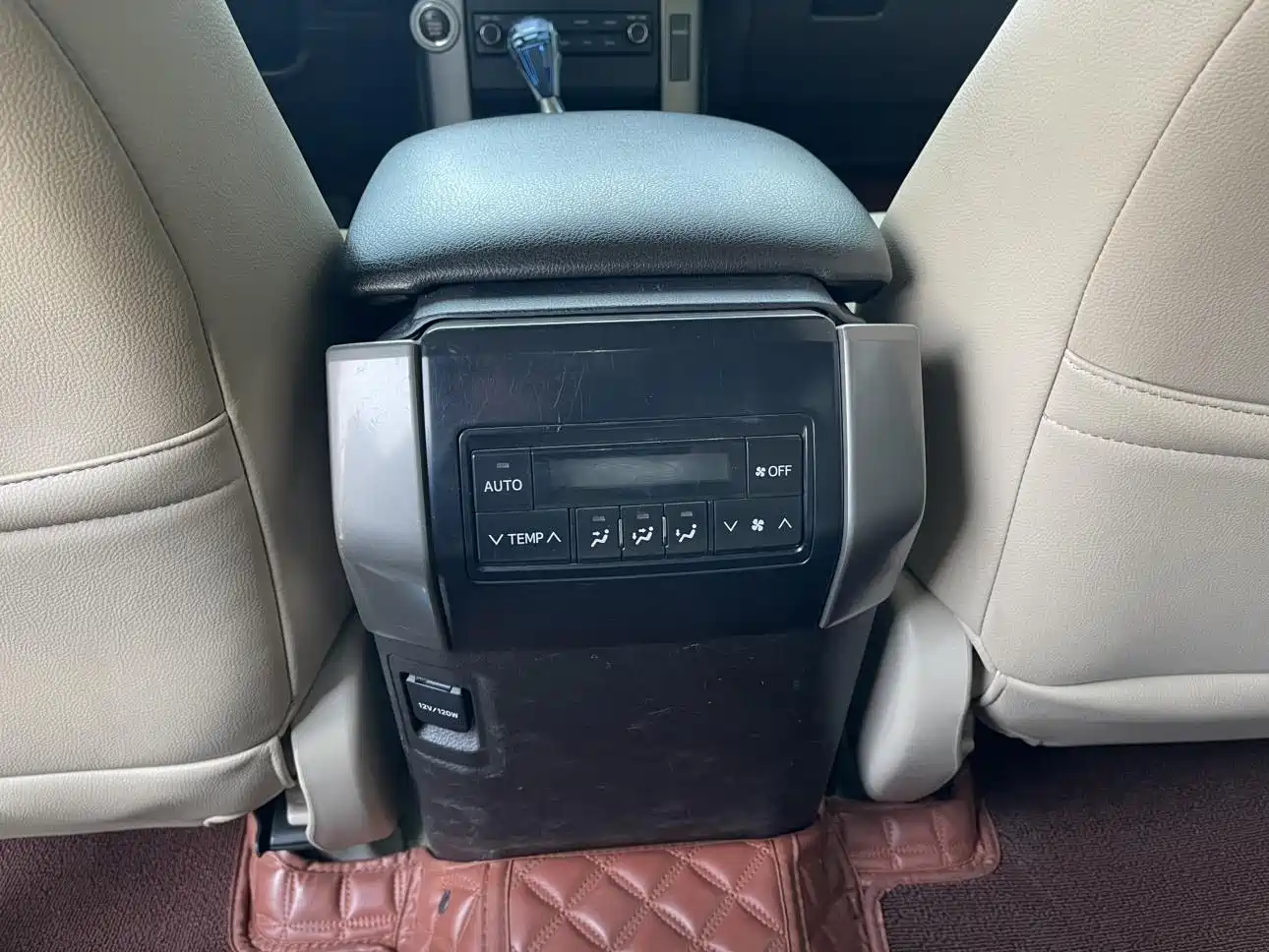 Toyota Prado (Import) 2010 2.7L Auto Luxury фото 15
