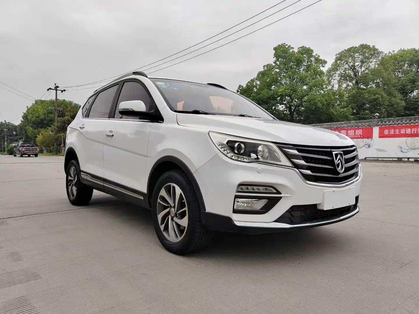 Фото 3 - Baojun 560