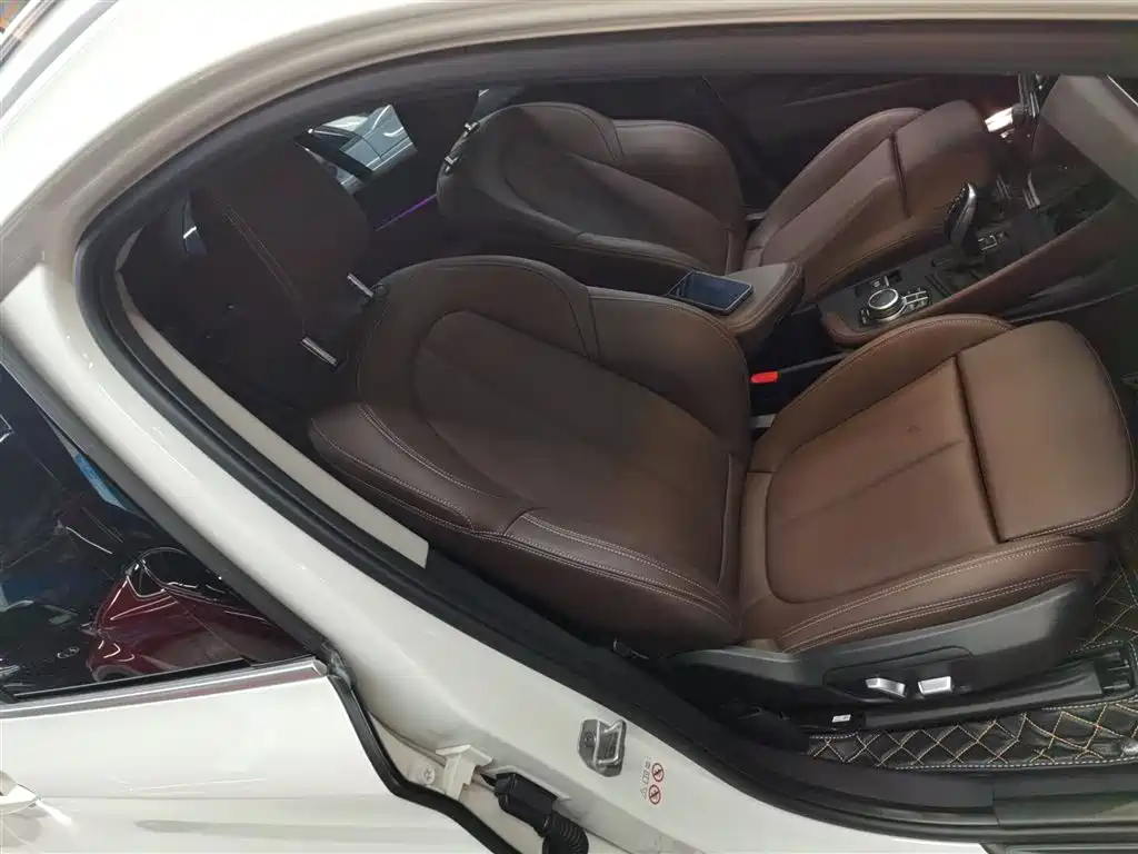 BMW X1 2022 sDrive25Li Leading фото 20