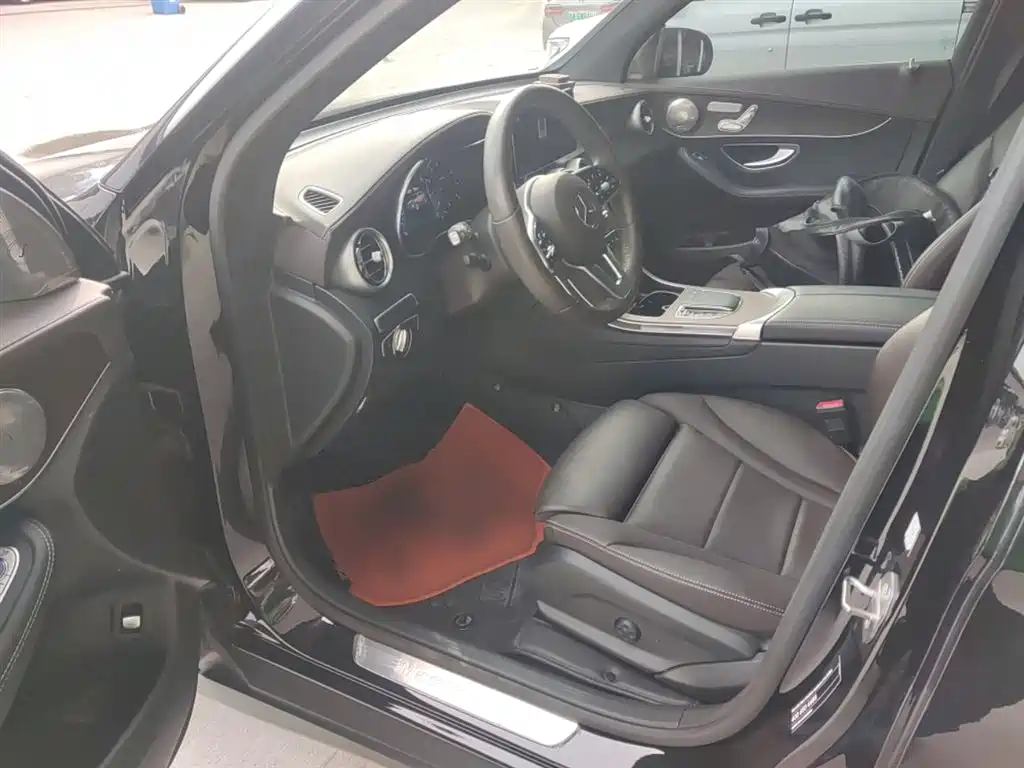 Mercedes-Benz GLC 2022 Facelift II GLC 260 L 4MATIC Luxury фото 16