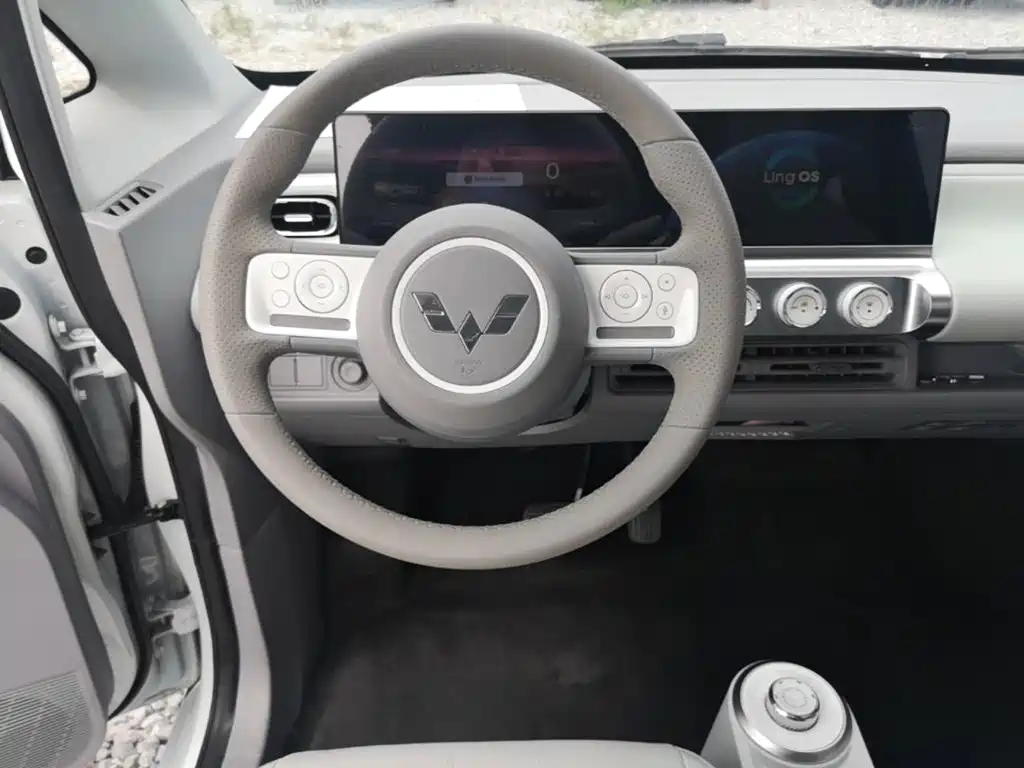 Wuling Motors Wuling Air ev 2022 2023 4-Seat Advanced Edition