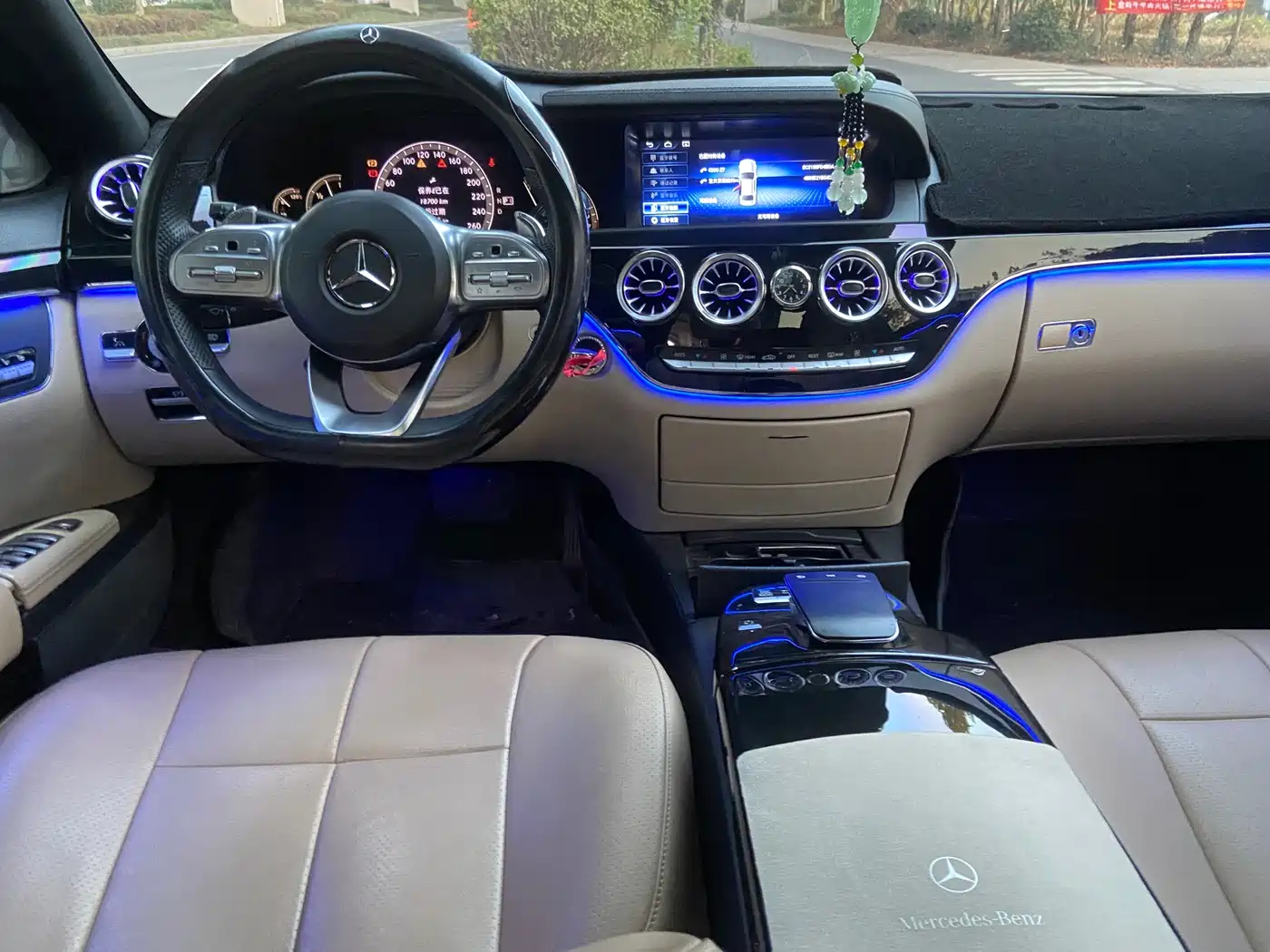 Mercedes-Benz S-Class фото 9