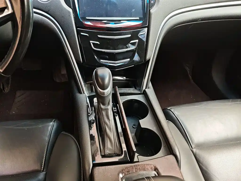 Cadillac XTS 2018 28T Elite фото 10