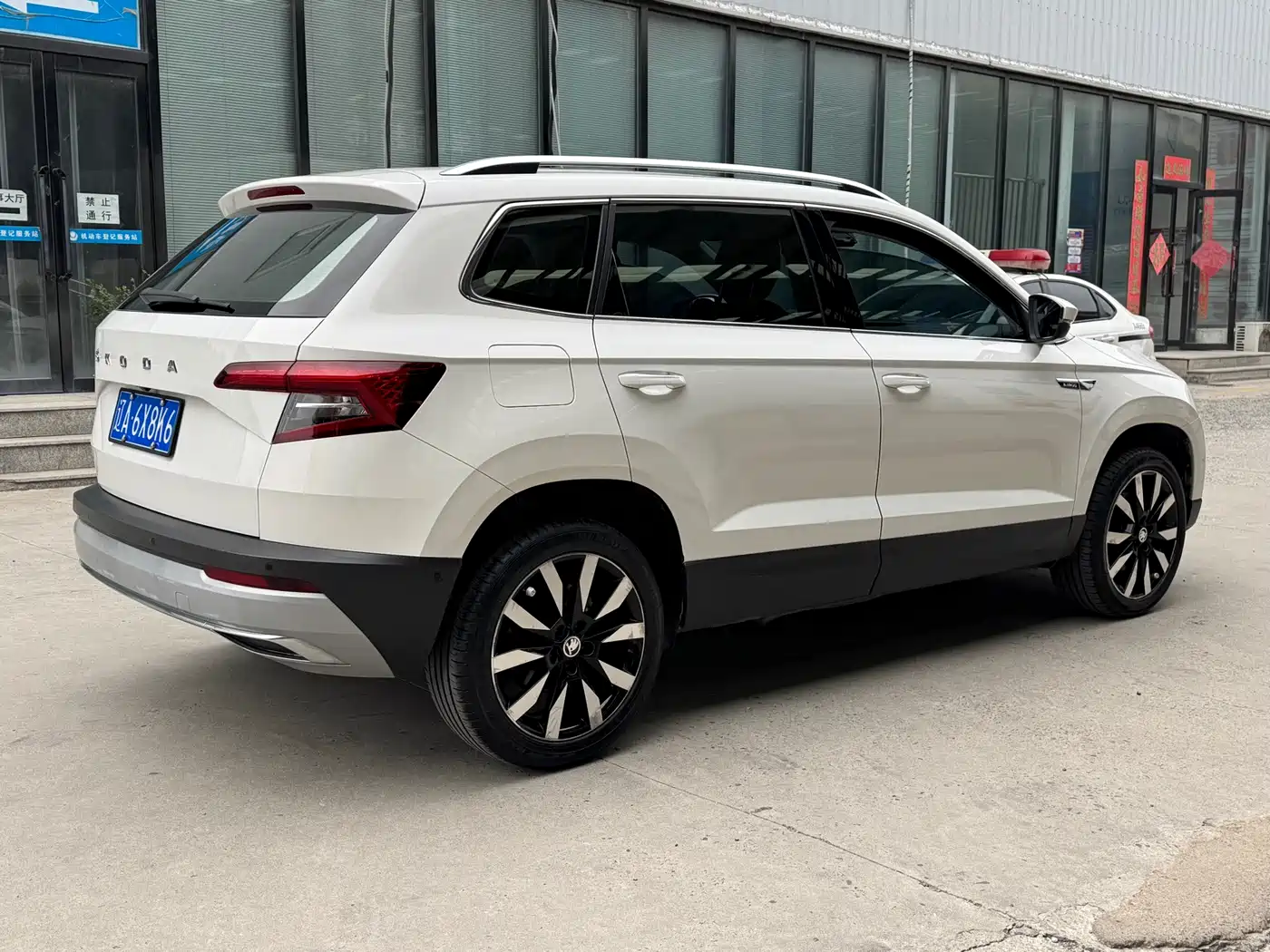 Škoda Karoq 2019 TSI280 Smart Drive Luxury Edition China V фото 5