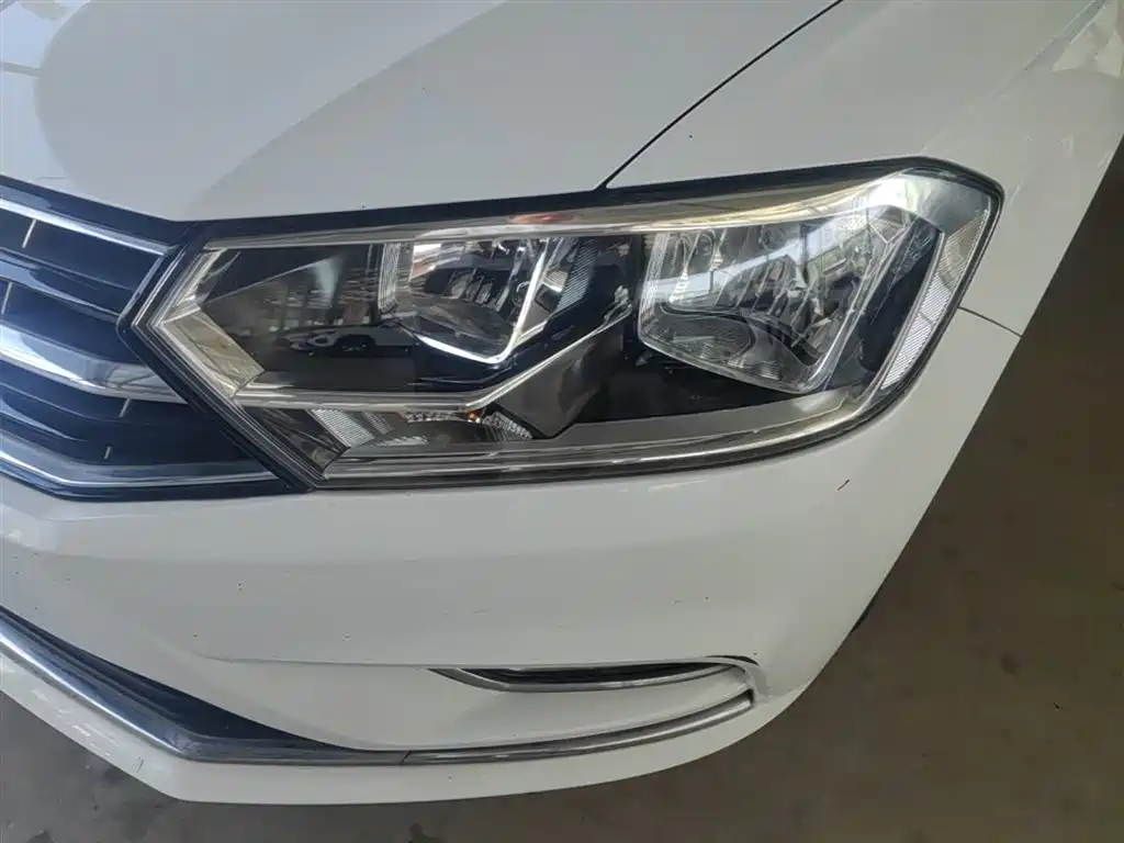Volkswagen Bora 2016 230TSI DSG Comfort фото 24