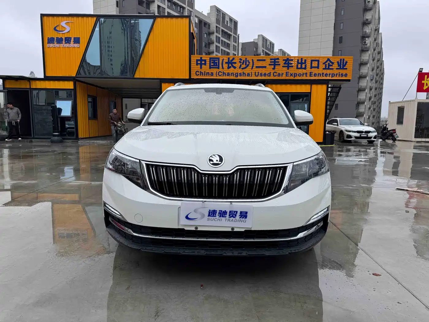 Škoda Kamiq 2022 1.5L Automatic Comfort Edition фото 2
