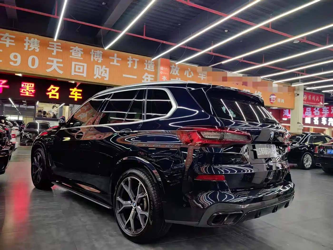 BMW X5 (Import) 2022 xDrive40i Premium M Sport Package фото 19