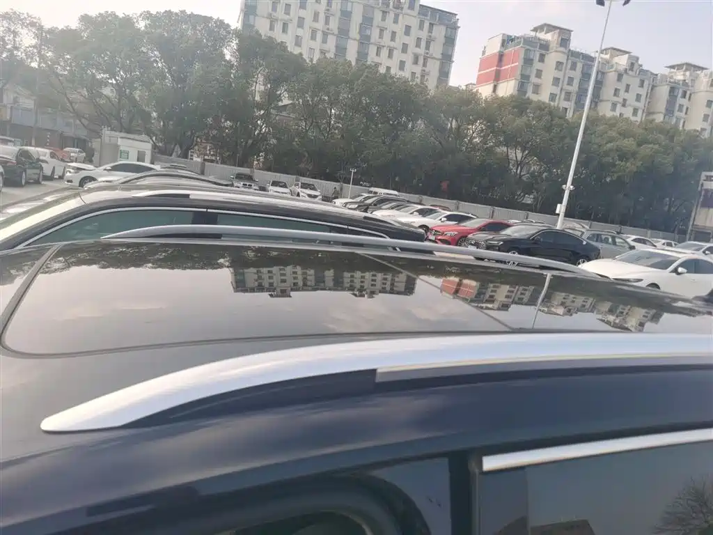 Volkswagen Tiguan L 2021 330TSI Automatic 2WD Smart фото 26