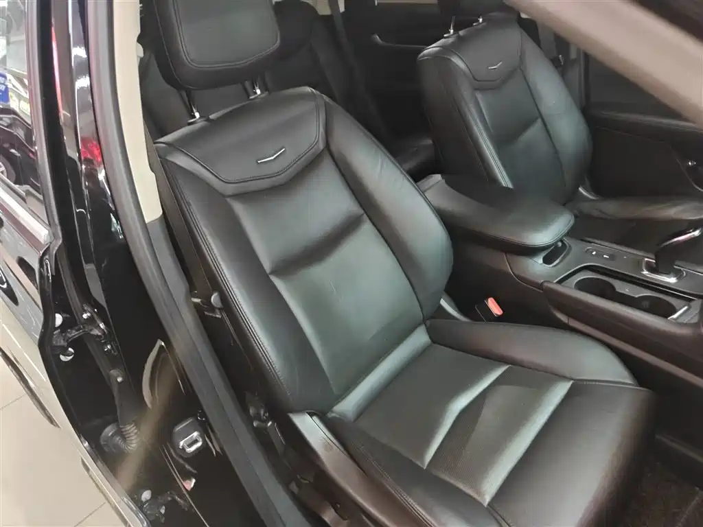 Cadillac XT5 2018 25T Luxury фото 19