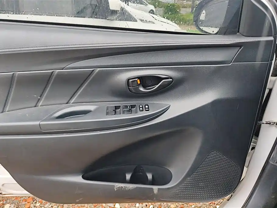 Toyota Vios 2021 1.5L CVT Chuangxing Edition фото 7