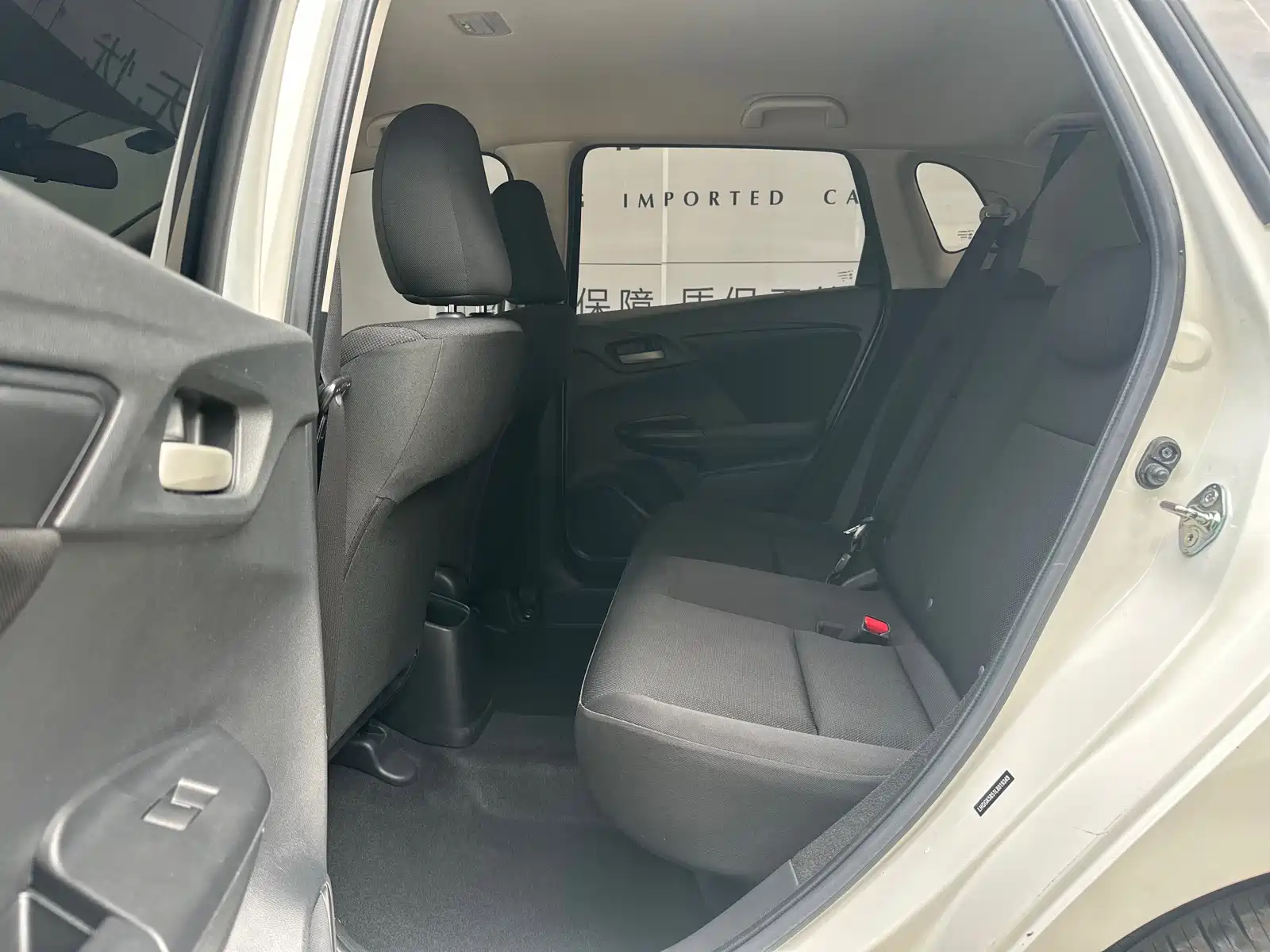 Фото 5 - Honda Fit