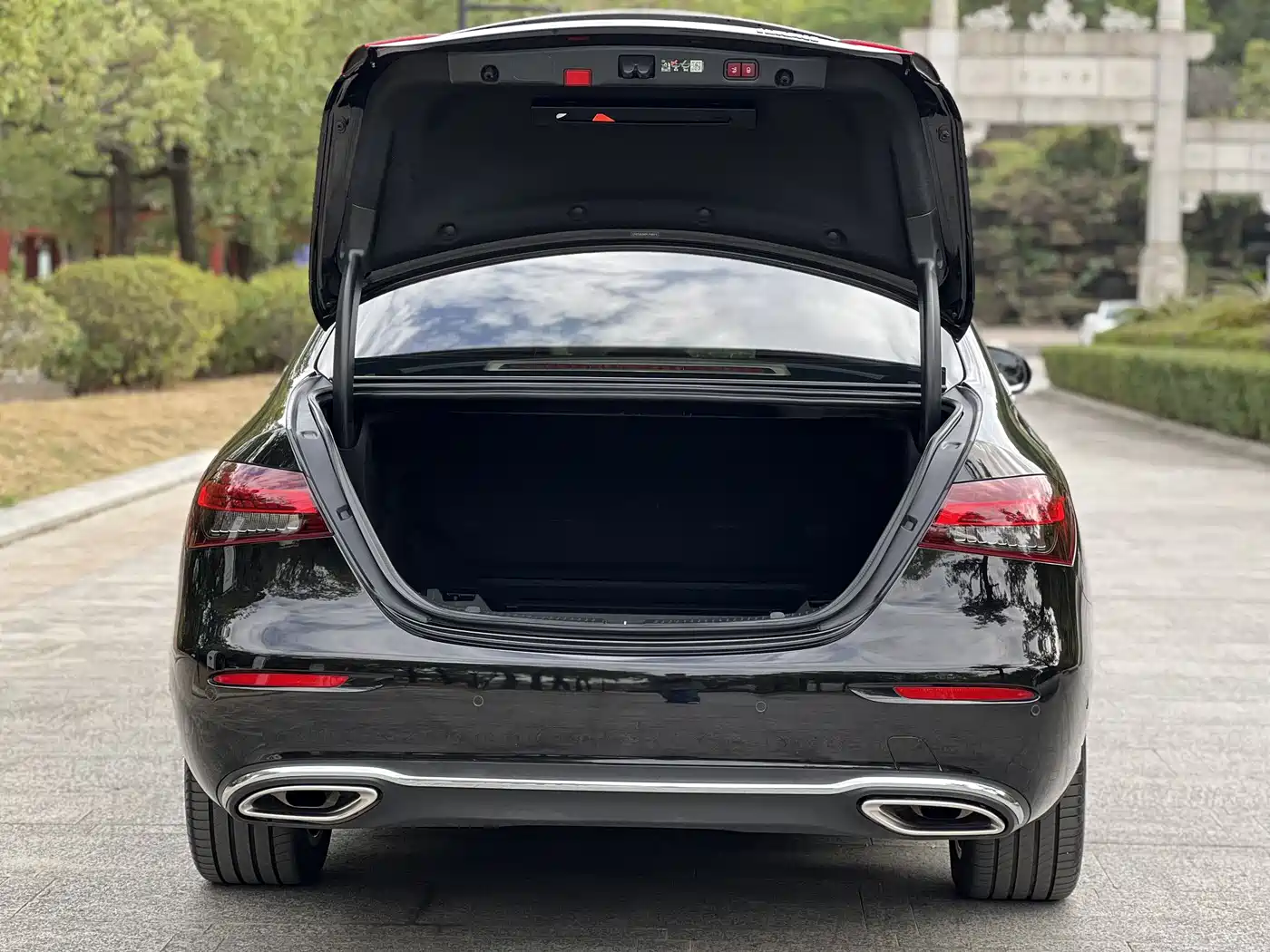 Mercedes-Benz E-Class 2023 Facelift E 300 L Fashion фото 24