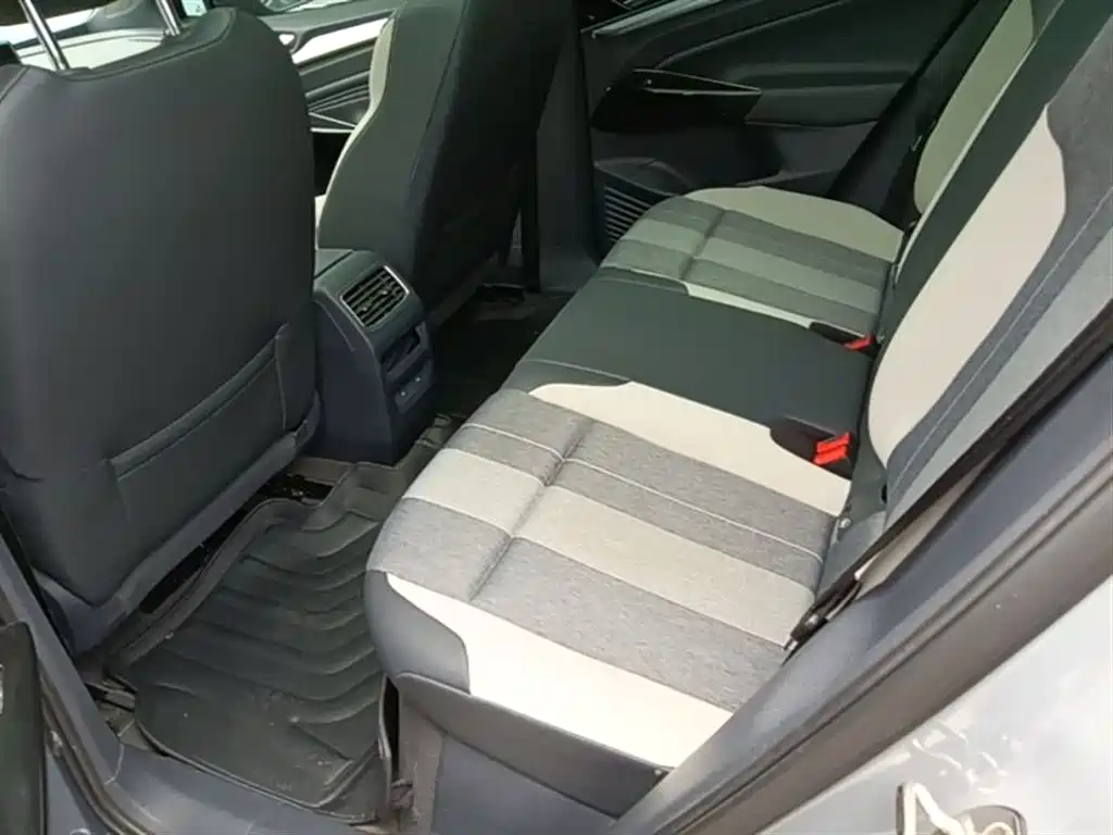 Volkswagen ID.4 CROZZ 2022 Model Year Pure Enjoyment Limited Edition фото 17