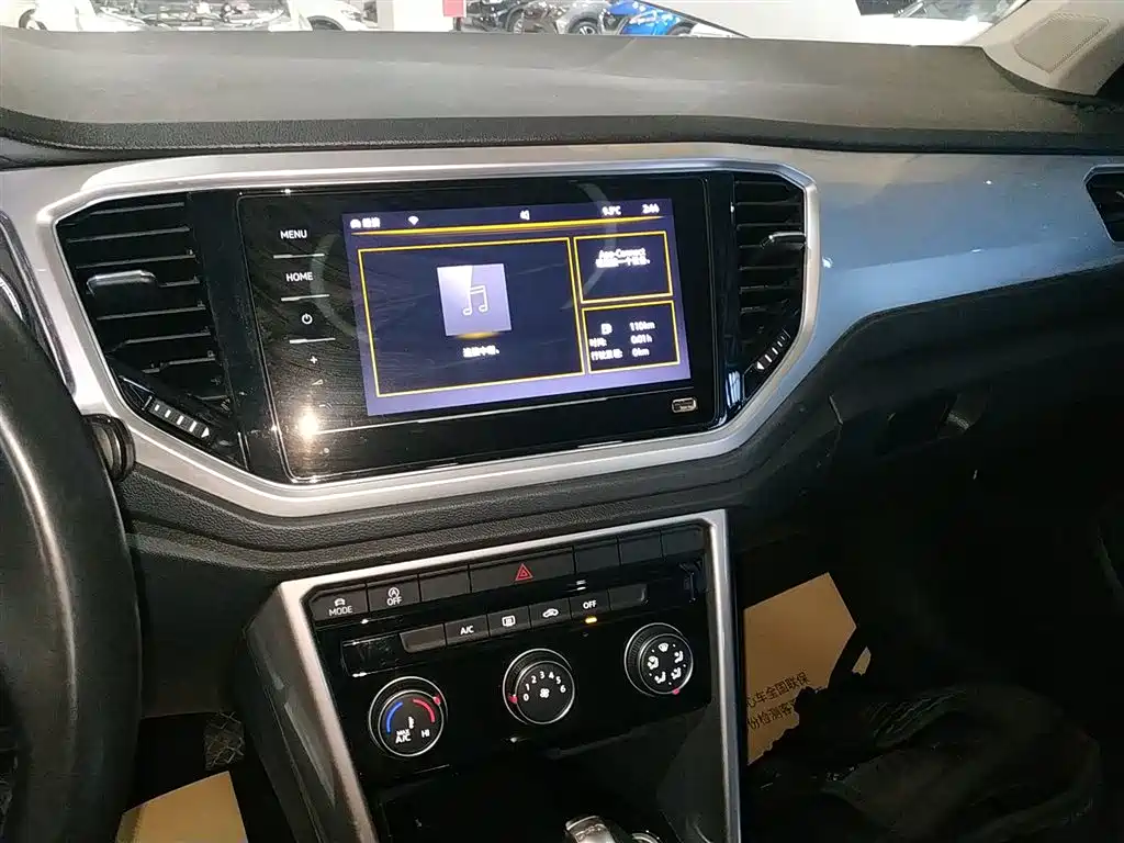 Volkswagen T-ROC 2022 280TSI DSG 2WD Elite PLUS фото 9