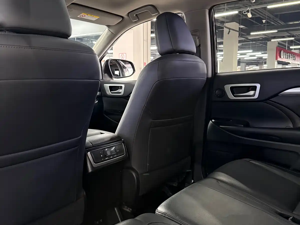 Toyota Highlander 2018 2.0T 4WD Luxury 7-seater (China V) фото 5