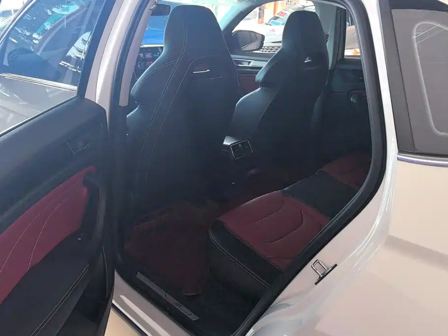 Škoda Kodiaq GT 2023 2023 Facelift TSI380 4WD Flagship Edition