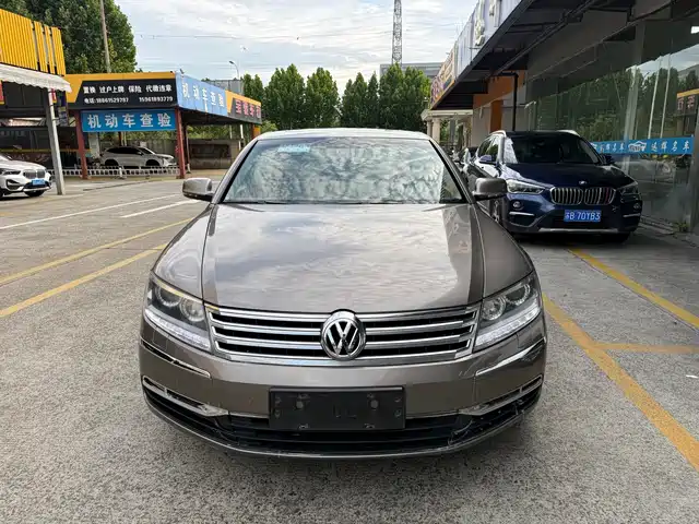 Volkswagen Phaeton 2012 3.0L Executive — фото 2