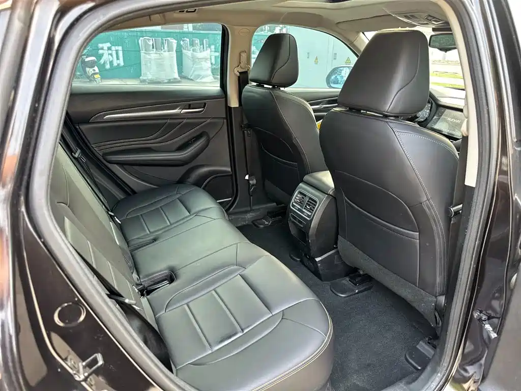 Haval F7x 2019 1.5T 2WD Extreme Smart Tech Edition фото 17