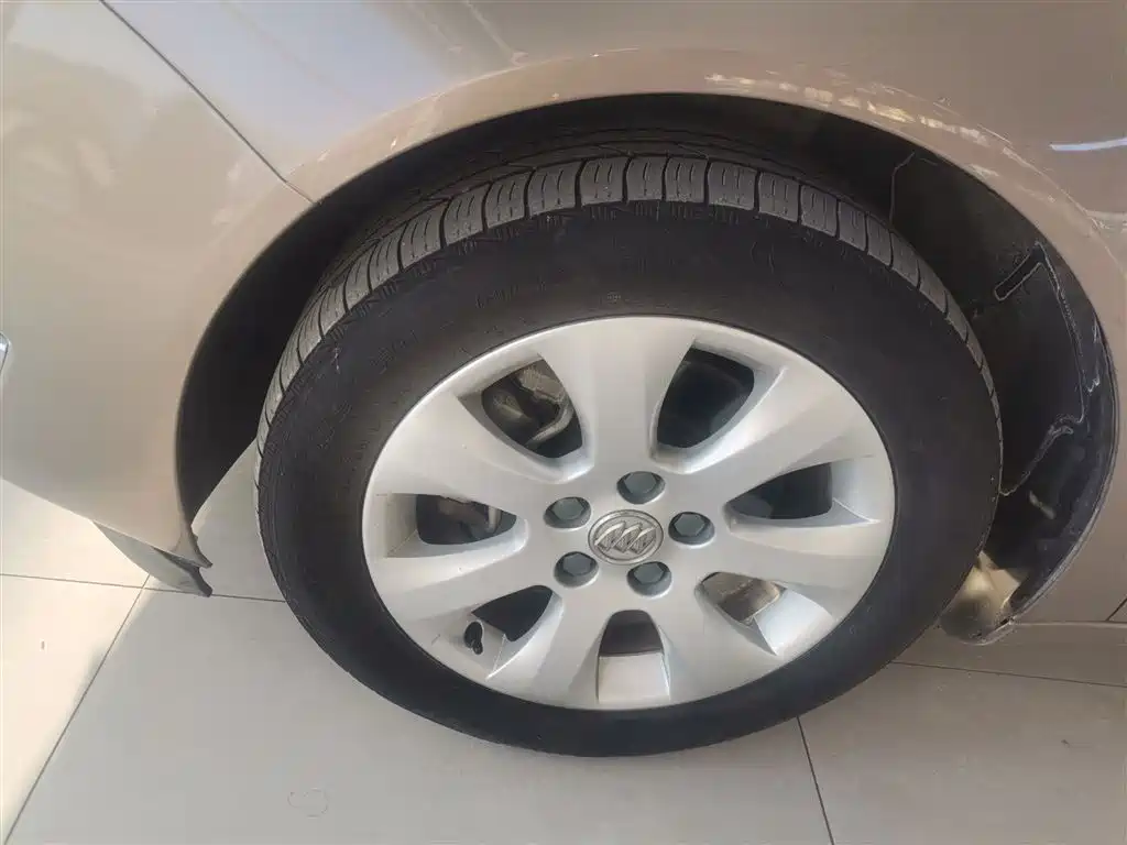 Buick Regal 2015 1.6T Elite Tech Edition фото 23